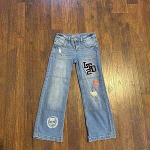 Limited Too Girls Straight Leg Denim Jeans, Medium Wash, Size 10
